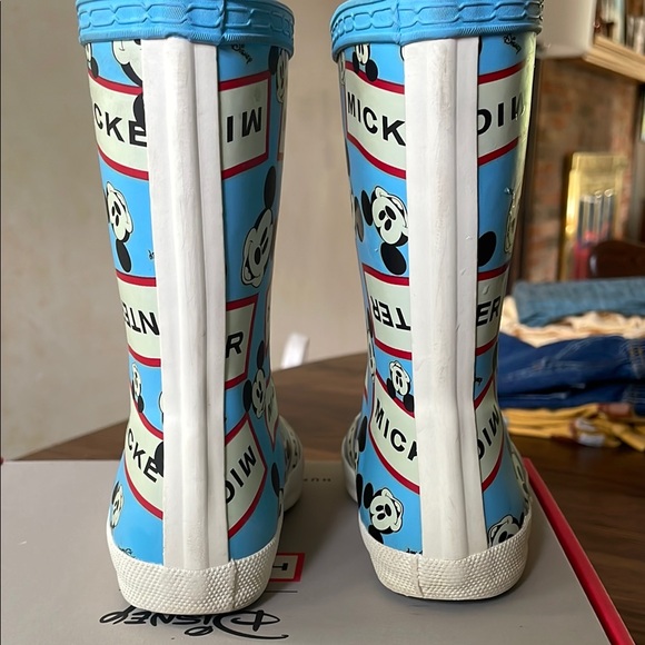 Hunter Mickey Mouse Rain Boots - Picture 6 of 9